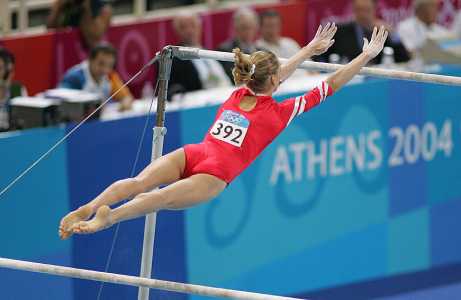 Svetlana Khorkina  low bar to high bar - 2004 Athens Summer Olympics